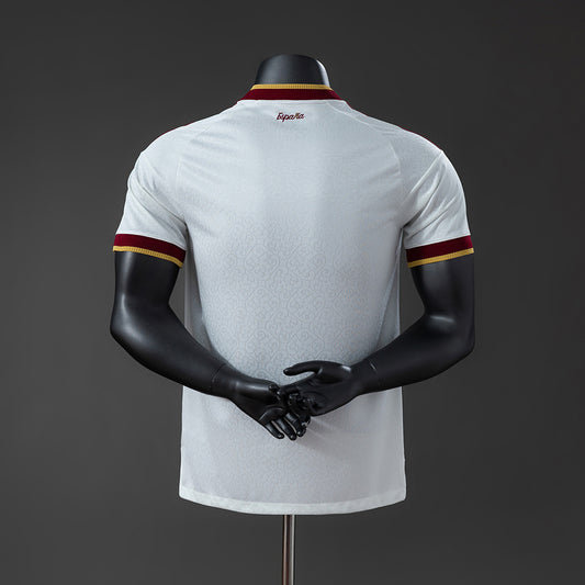 2ª EQUIPACIÓN ESPAÑA 2026 VERSIÓN JUGADOR (RÉPLICA)