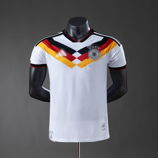 1ª EQUIPACIÓN ALEMANIA 2026 VERSIÓN JUGADOR (RÉPLICA)