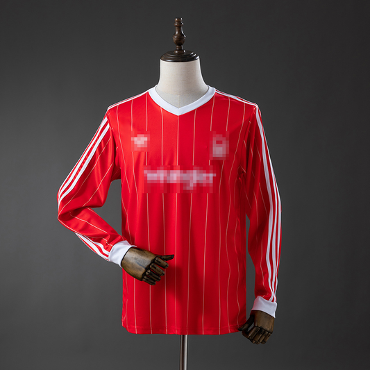 1º EQUIPACION NOTTINGHAM FOREST 82/84 MANGA LARGA (RÉPLICA)