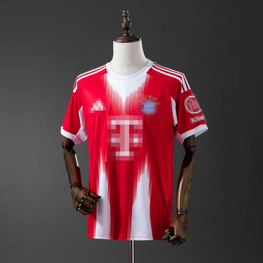 1ª EQUIPACIÓN BAYERN MUNICH 25/26 (RÉPLICA)