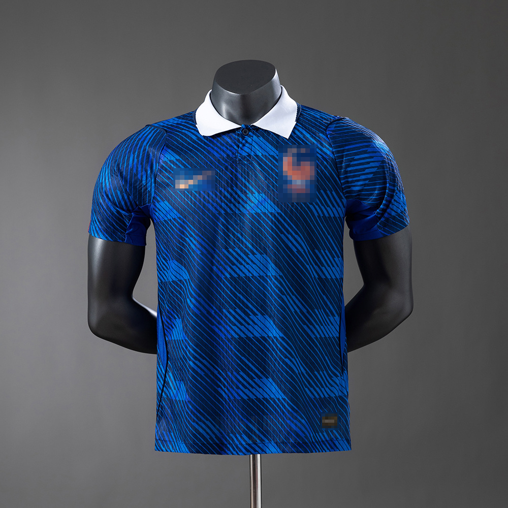 1ª EQUIPACIÓN FRANCIA 2026 VERSIÓN JUGADOR (RÉPLICA)
