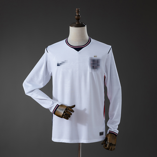 1ª EQUIPACIÓN INGLATERRA 2026 MANGA LARGA (RÉPLICA)