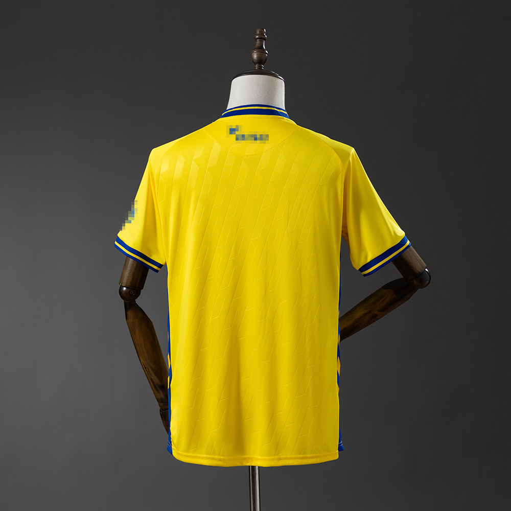 1ª EQUIPACIÓN UD LAS PALMAS 25/26 (RÉPLICA)