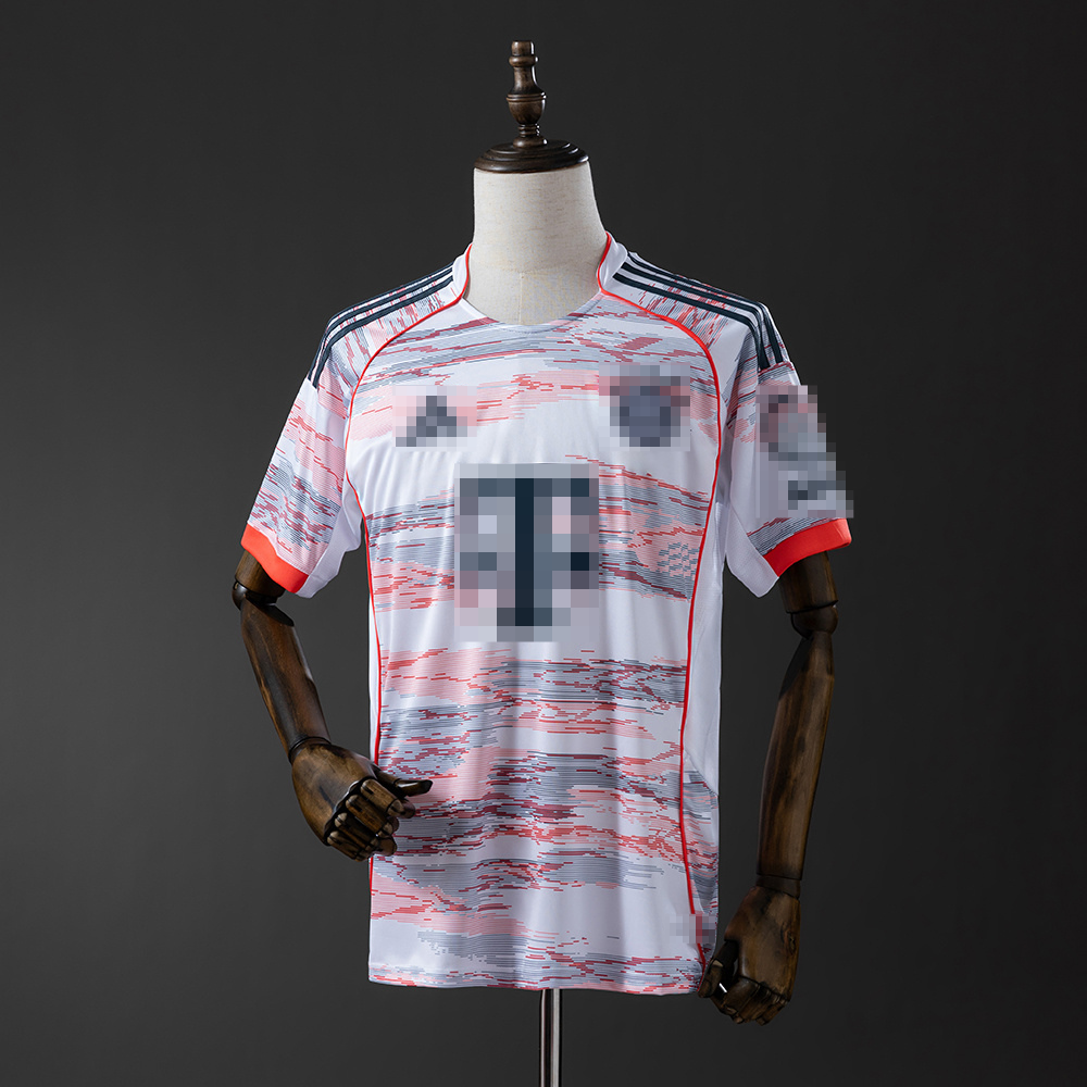 2ª EQUIPACIÓN BAYERN MUNICH 25/26 (RÉPLICA)