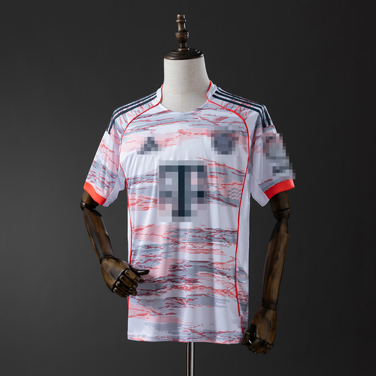 2ª EQUIPACIÓN BAYERN MUNICH 25/26 (RÉPLICA)